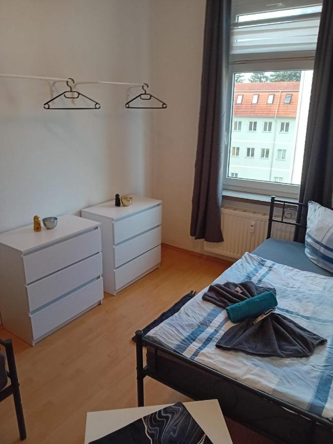 Stellas Monteurwohnungen Werdau Exterior foto